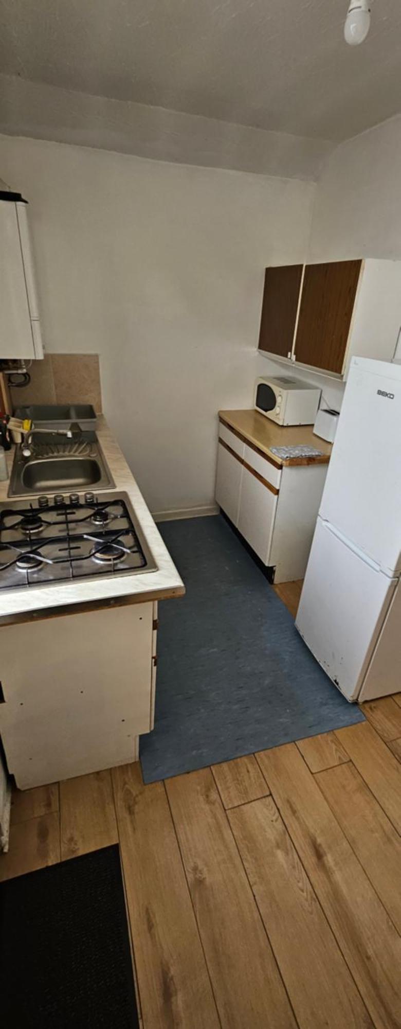 No Frills & Nothing Fancy 1 Bed Studio City Centre Cardiff Exterior foto